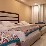 Infinity Suites Triple Room 211